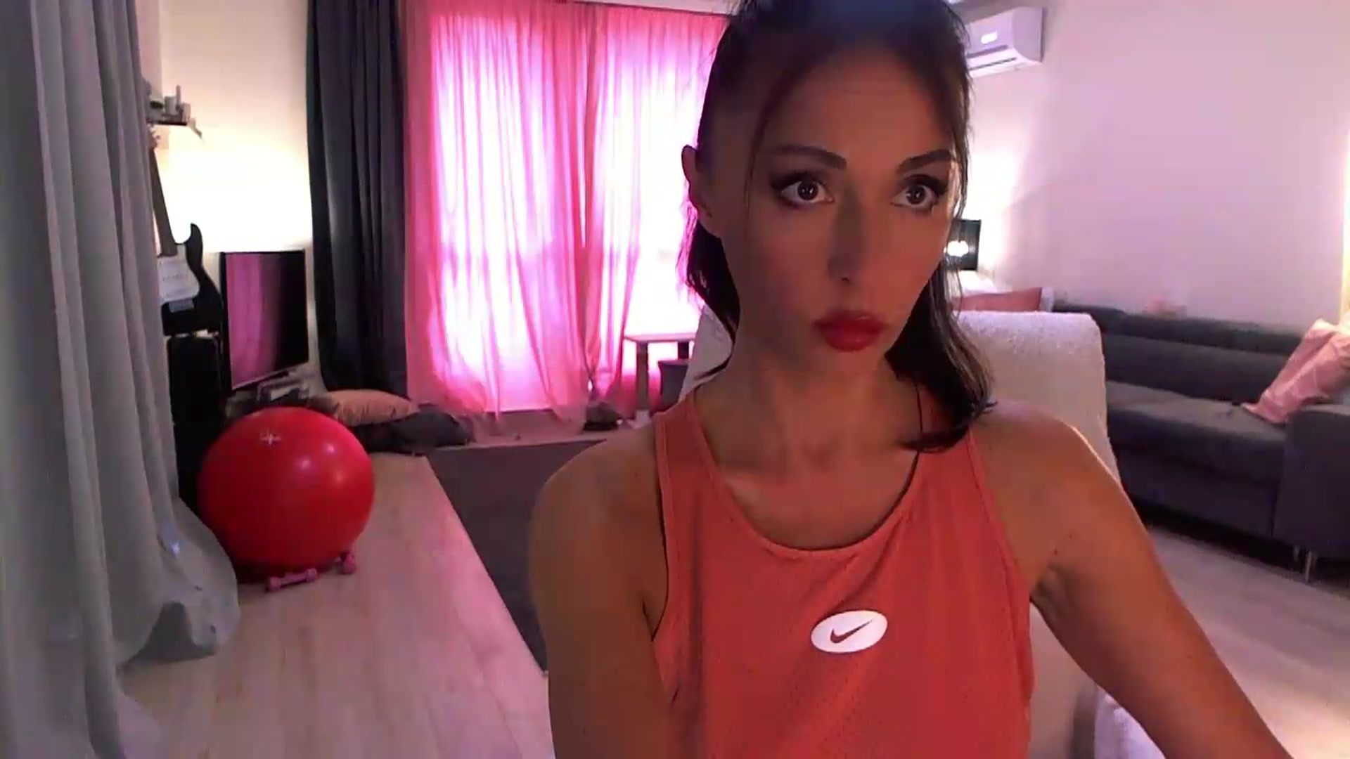 Gallery image thumbnail from Adrianna__'s myfreecams stream on, 06/20/2026, 13:30 image 3 of 20