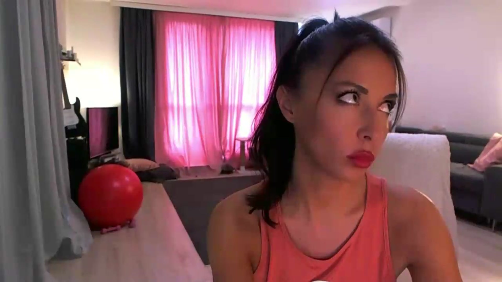 Gallery image thumbnail from Adrianna__'s myfreecams stream on, 06/20/2026, 14:43 image 17 of 20