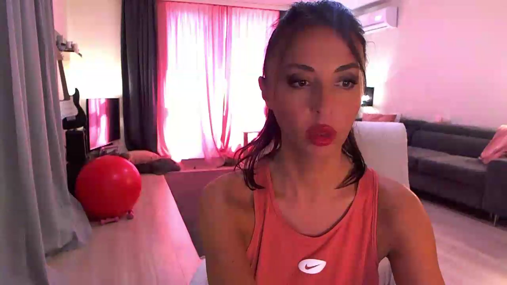 Gallery image thumbnail from Adrianna__'s myfreecams stream on, 06/21/2026, 14:57 image 10 of 20