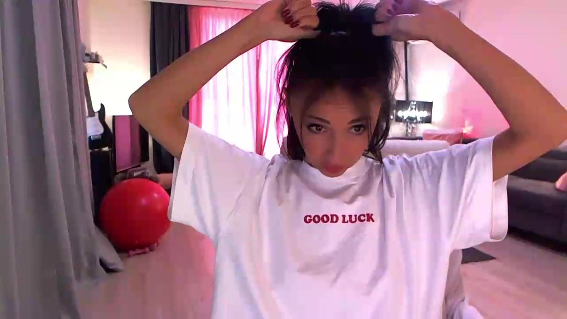 Gallery image thumbnail from Adrianna__'s myfreecams stream on, 06/23/2026, 11:02 image 15 of 20