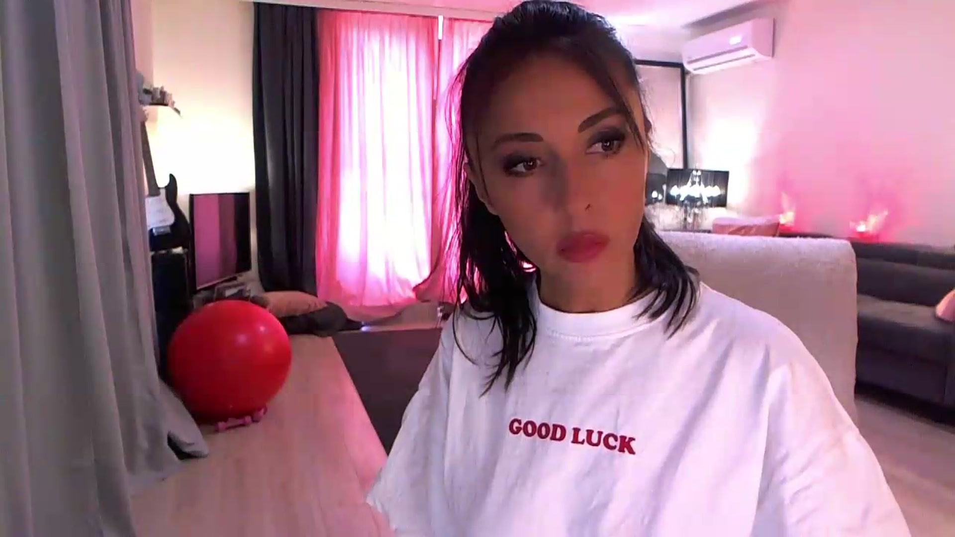 Gallery image thumbnail from Adrianna__'s myfreecams stream on, 06/23/2026, 11:02 image 9 of 20