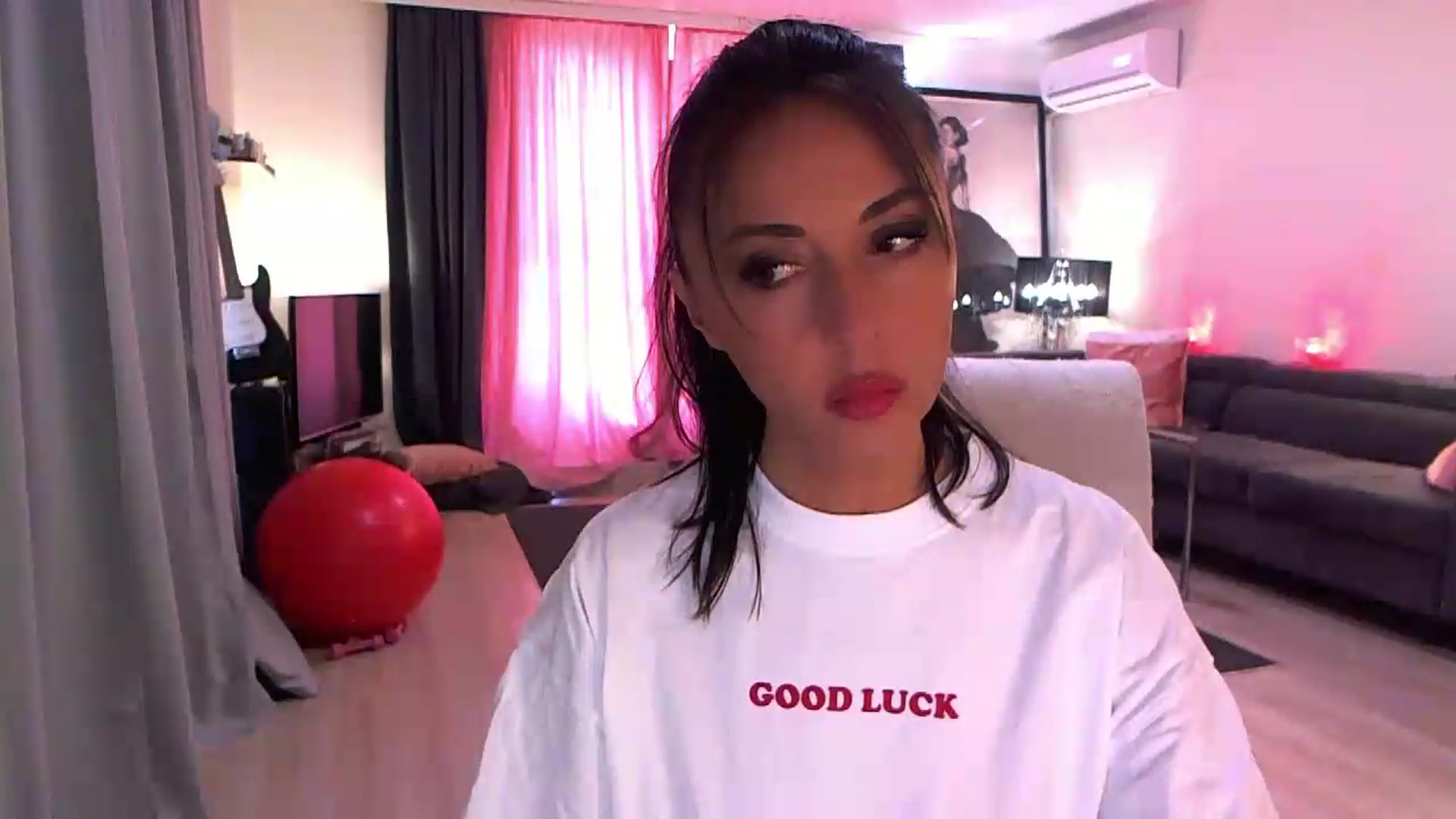 Gallery image thumbnail from Adrianna__'s myfreecams stream on, 06/23/2026, 11:02 image 3 of 20