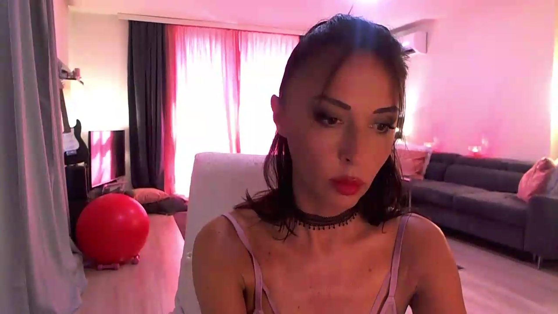 Gallery image thumbnail from Adrianna__'s myfreecams stream on, 07/01/2026, 14:17 image 3 of 20