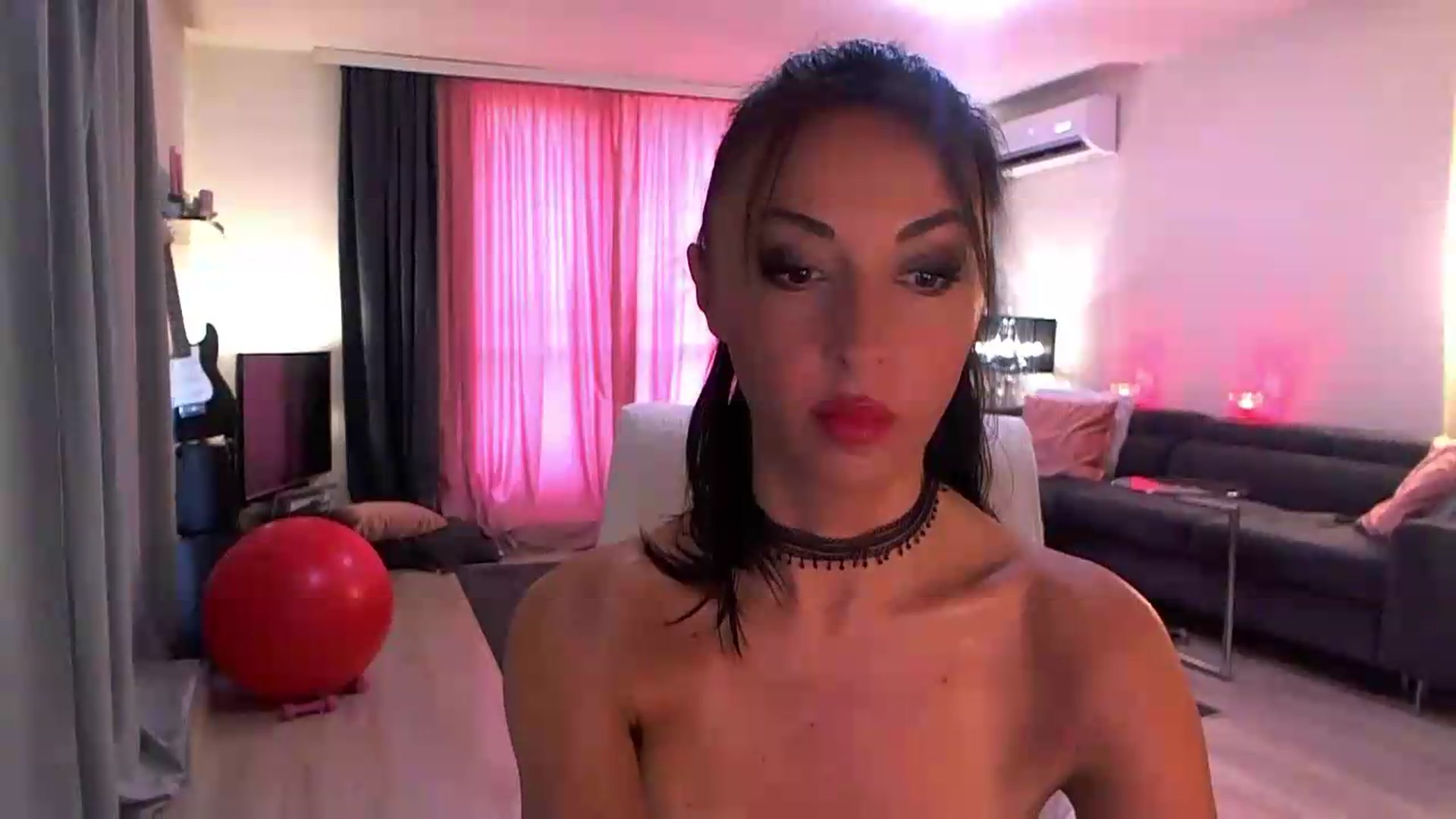 Gallery image thumbnail from Adrianna__'s myfreecams stream on, 07/02/2026, 08:03 image 20 of 20