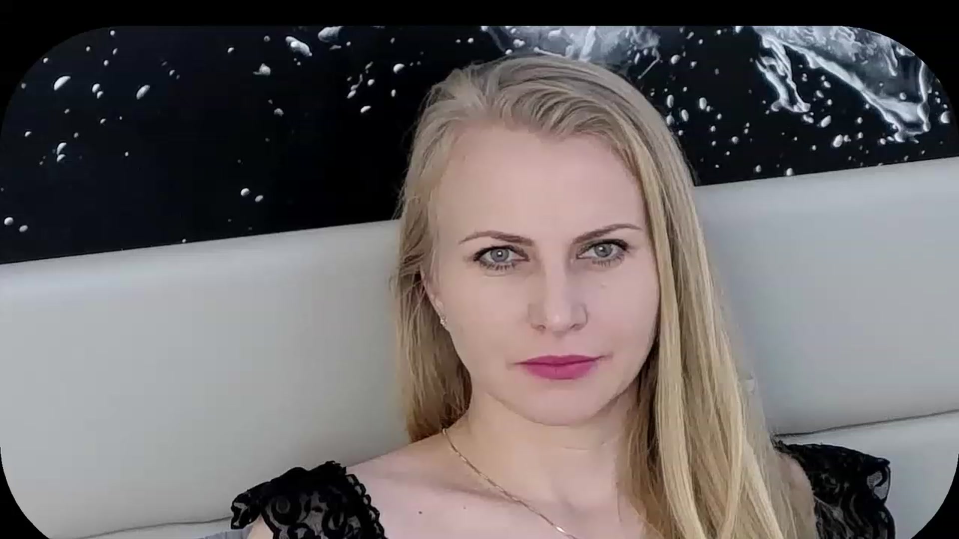 Gallery image thumbnail from Adrianna__K's myfreecams stream on, 12/10/2022, 09:41 image 5 of 20