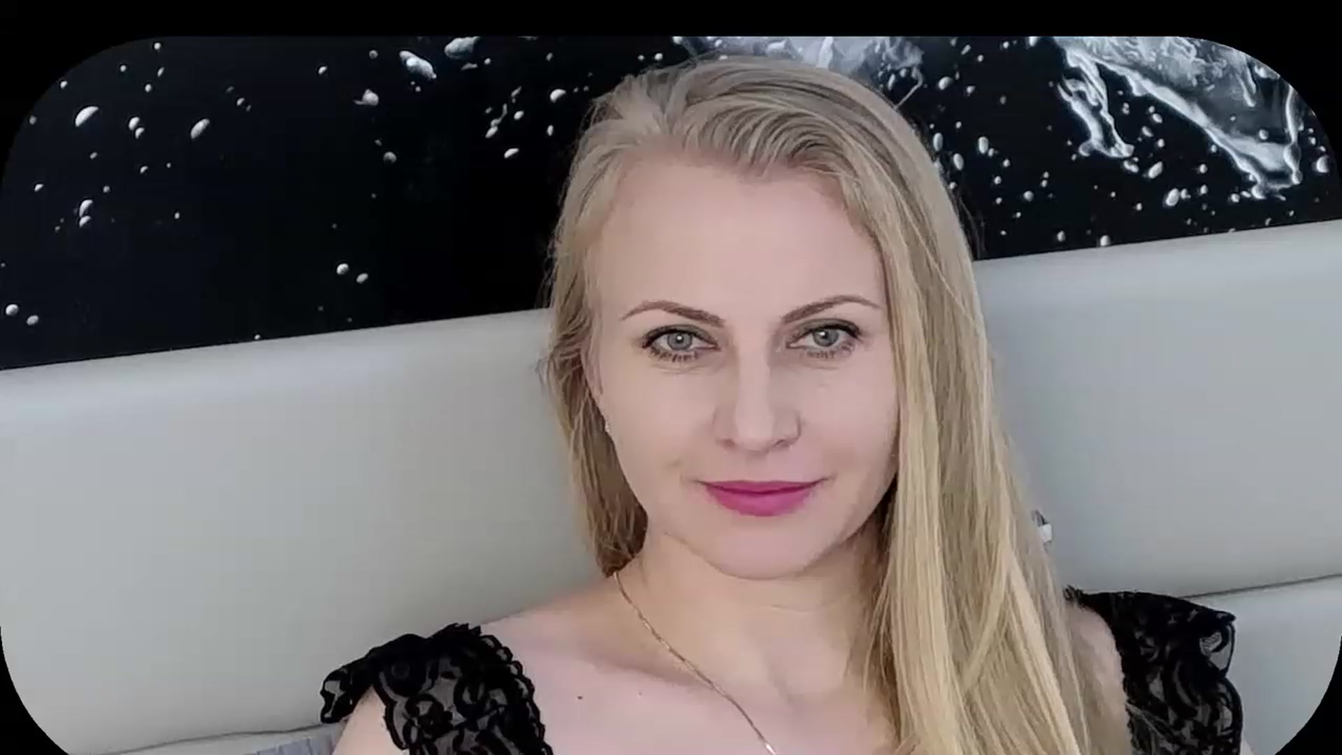 Gallery image thumbnail from Adrianna__K's myfreecams stream on, 12/10/2022, 09:41 image 2 of 20