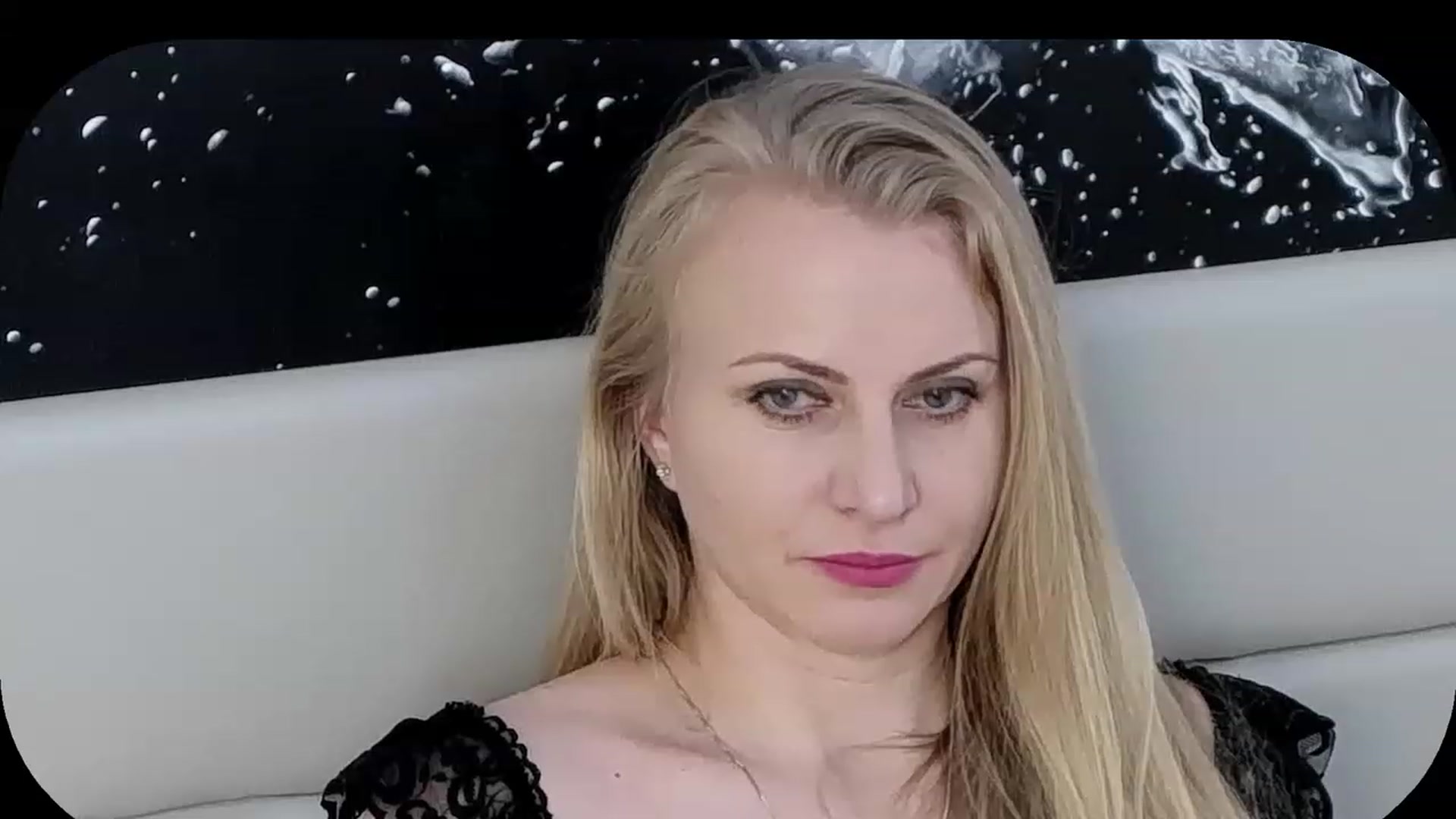 Gallery image thumbnail from Adrianna__K's myfreecams stream on, 12/10/2022, 09:41 image 17 of 20