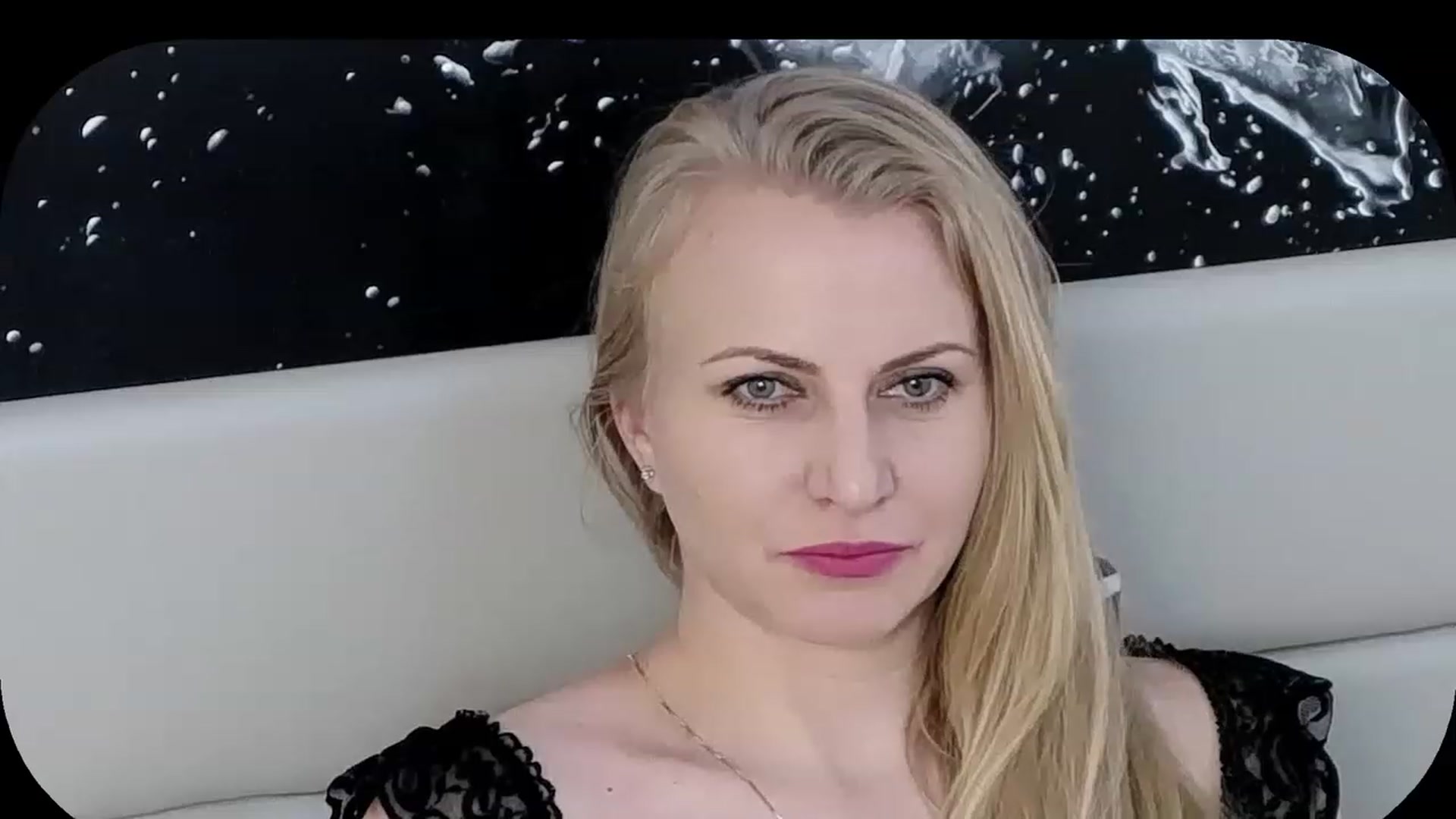 Gallery image thumbnail from Adrianna__K's myfreecams stream on, 12/10/2022, 09:41 image 9 of 20