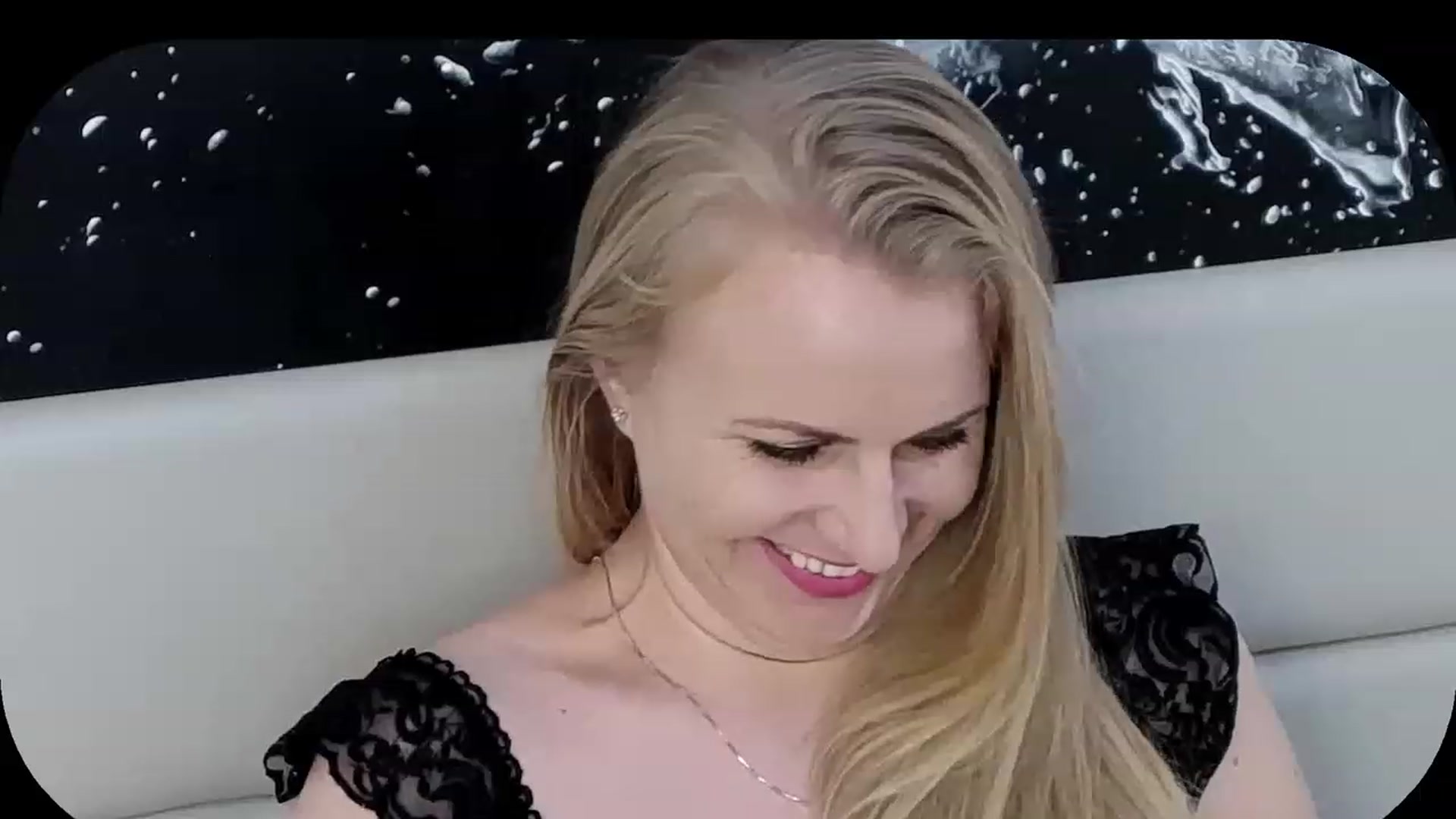 Gallery image thumbnail from Adrianna__K's myfreecams stream on, 12/10/2022, 09:41 image 11 of 20