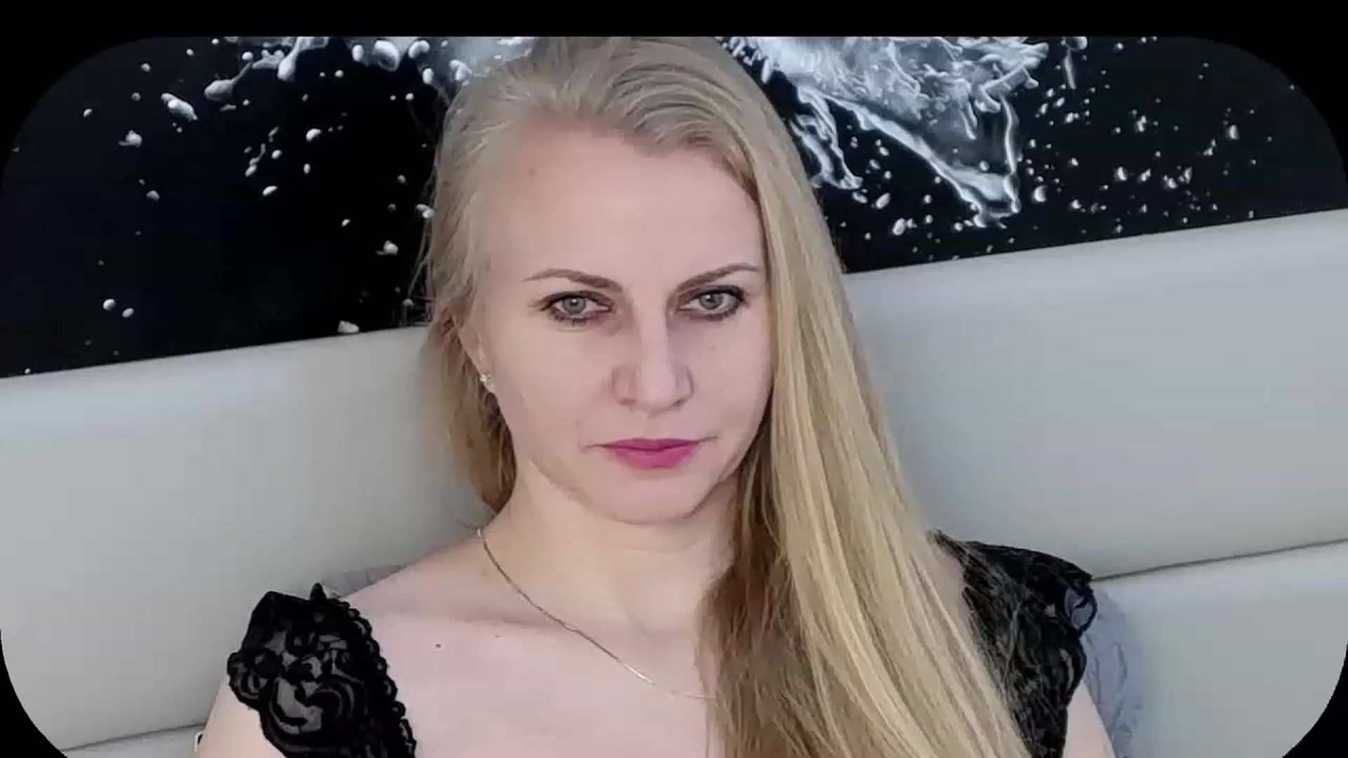 Gallery image thumbnail from Adrianna__K's myfreecams stream on, 12/19/2022, 07:57 image 12 of 20