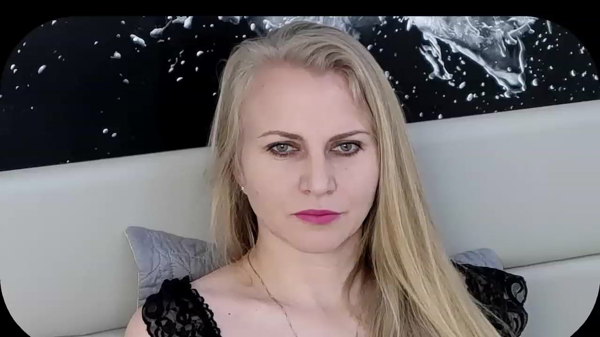 Gallery image thumbnail from Adrianna__K's myfreecams stream on, 12/19/2022, 10:06 image 6 of 20