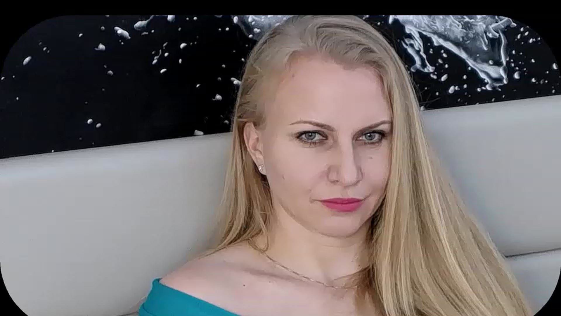 Gallery image thumbnail from Adrianna__K's myfreecams stream on, 01/16/2023, 11:26 image 15 of 20