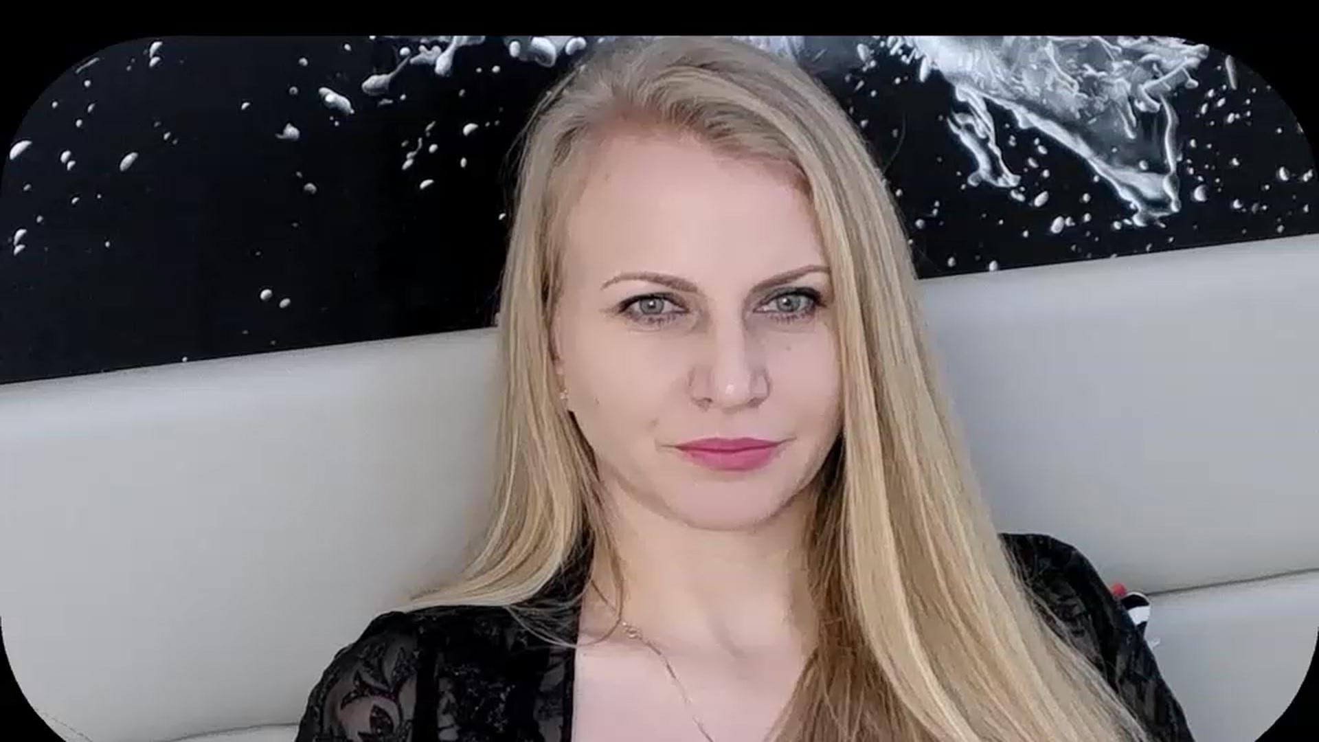 Gallery image thumbnail from Adrianna__K's myfreecams stream on, 01/20/2023, 10:10 image 7 of 20