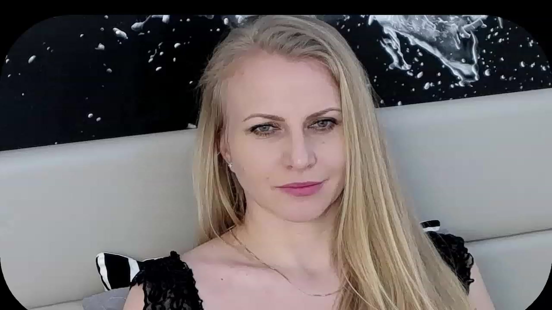 Gallery image thumbnail from Adrianna__K's myfreecams stream on, 01/22/2023, 11:39 image 4 of 20