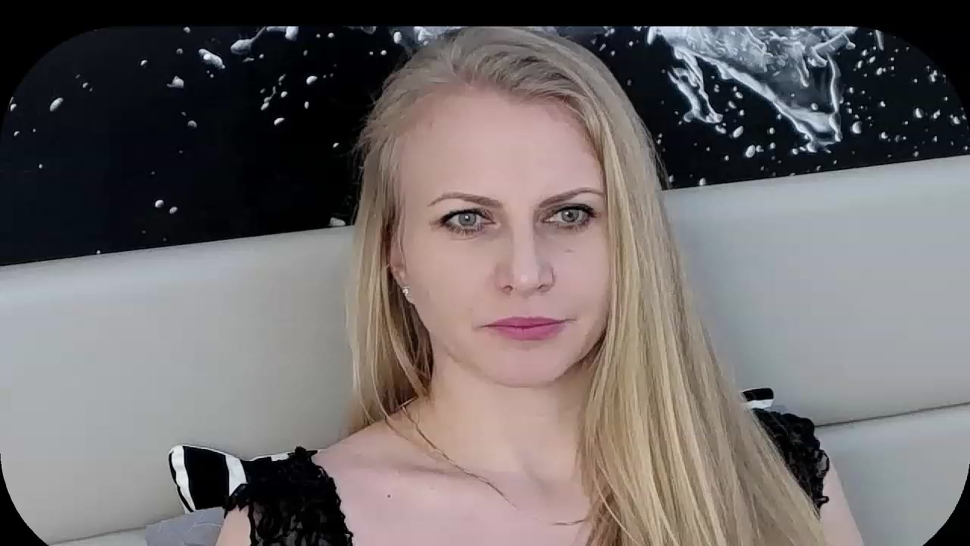 Gallery image thumbnail from Adrianna__K's myfreecams stream on, 01/22/2023, 11:39 image 6 of 20