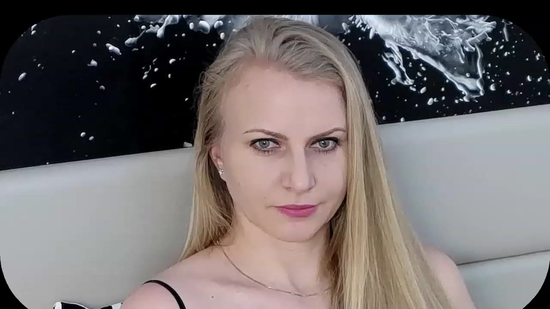 Gallery image thumbnail from Adrianna__K's myfreecams stream on, 01/23/2023, 11:33 image 20 of 20