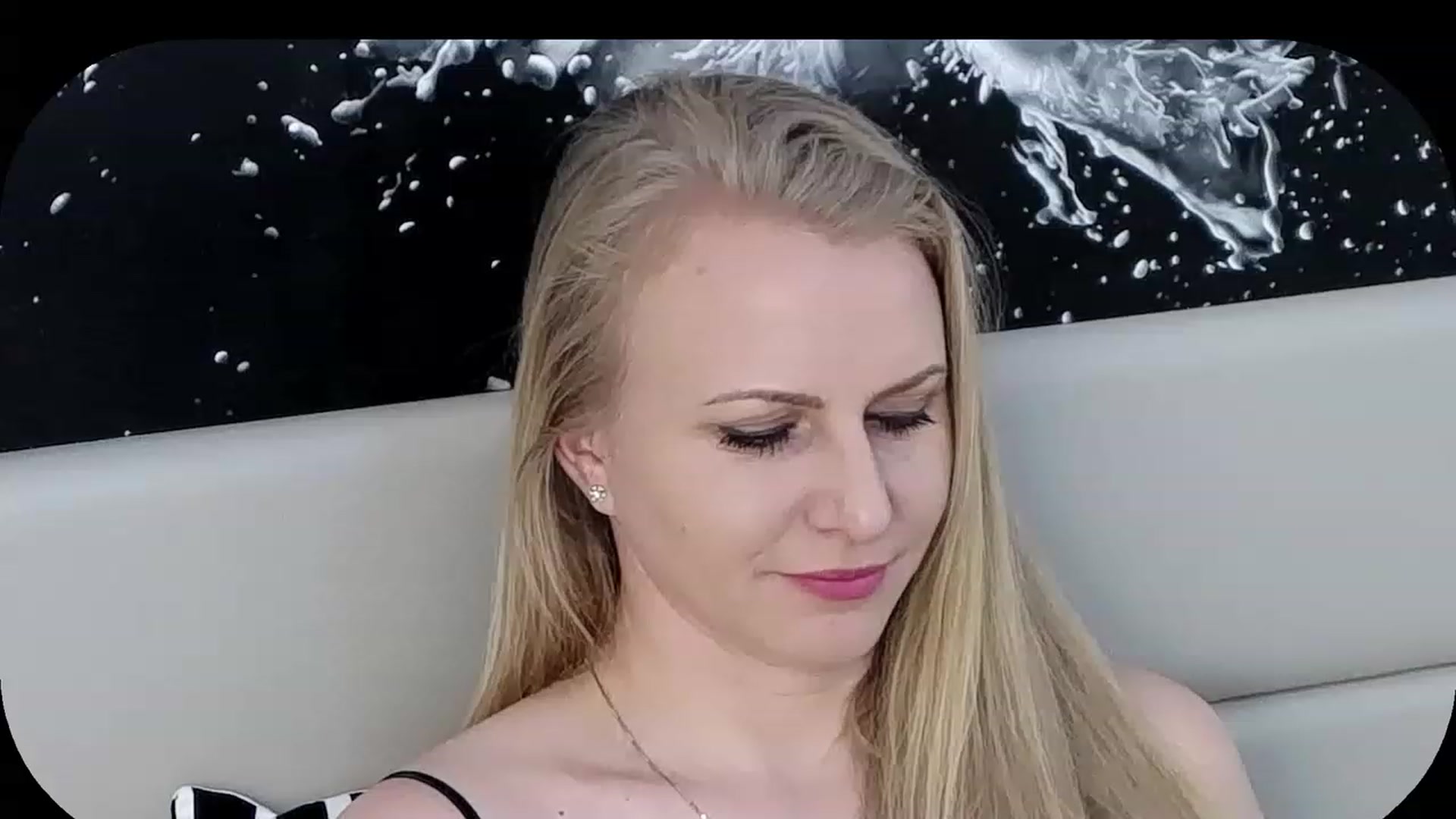Gallery image thumbnail from Adrianna__K's myfreecams stream on, 01/23/2023, 11:33 image 14 of 20