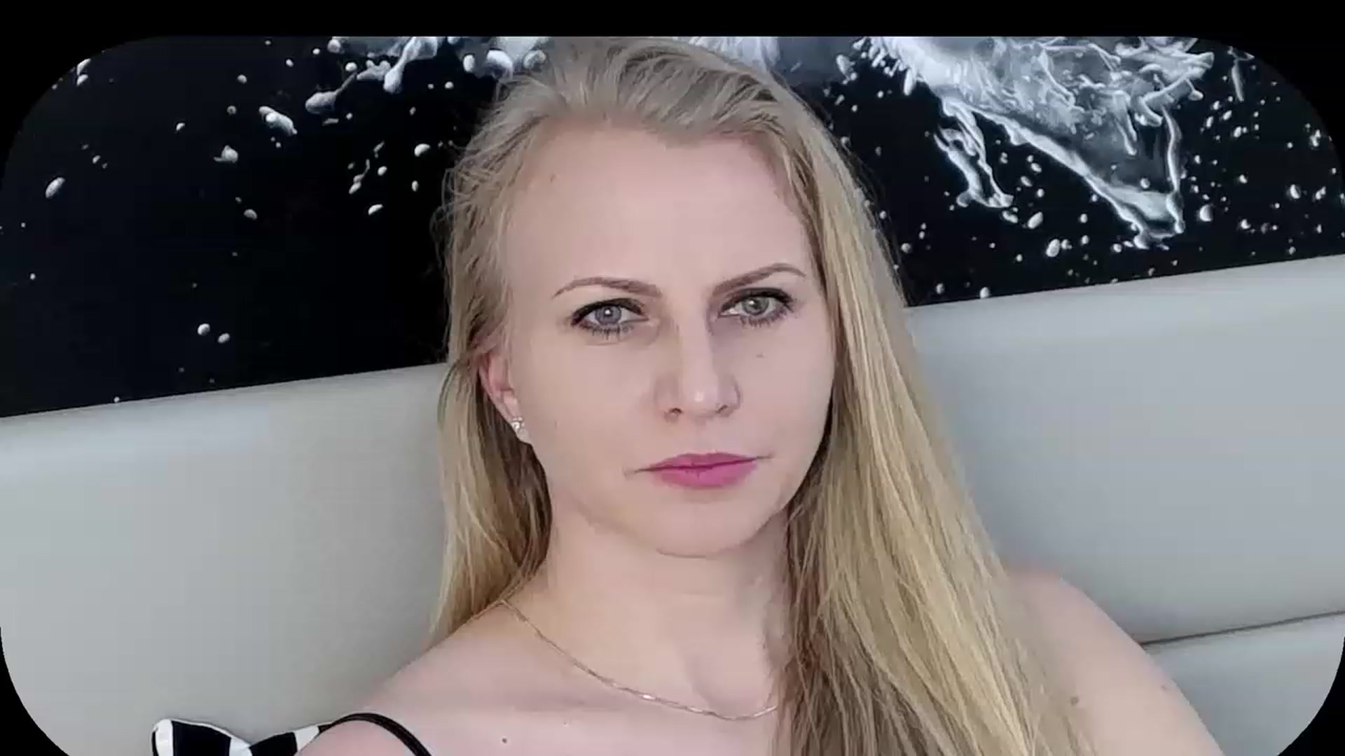 Gallery image thumbnail from Adrianna__K's myfreecams stream on, 01/23/2023, 11:33 image 5 of 20
