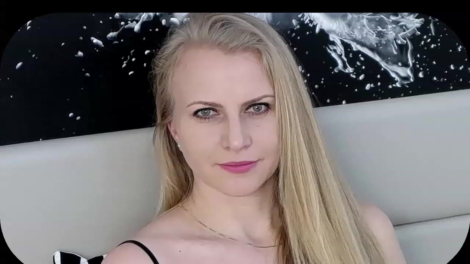 Gallery image thumbnail from Adrianna__K's myfreecams stream on, 01/23/2023, 11:33 image 4 of 20