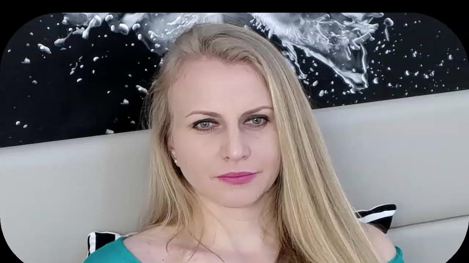 Gallery image thumbnail from Adrianna__K's myfreecams stream on, 01/27/2023, 10:59 image 15 of 20