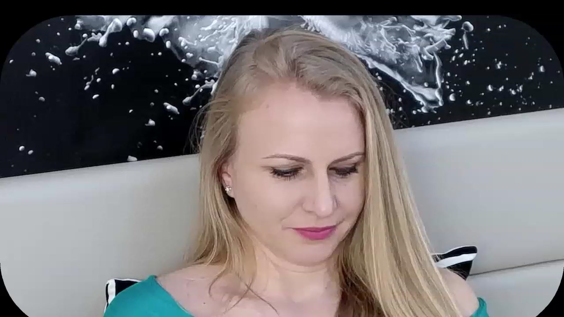 Gallery image thumbnail from Adrianna__K's myfreecams stream on, 01/27/2023, 10:59 image 14 of 20