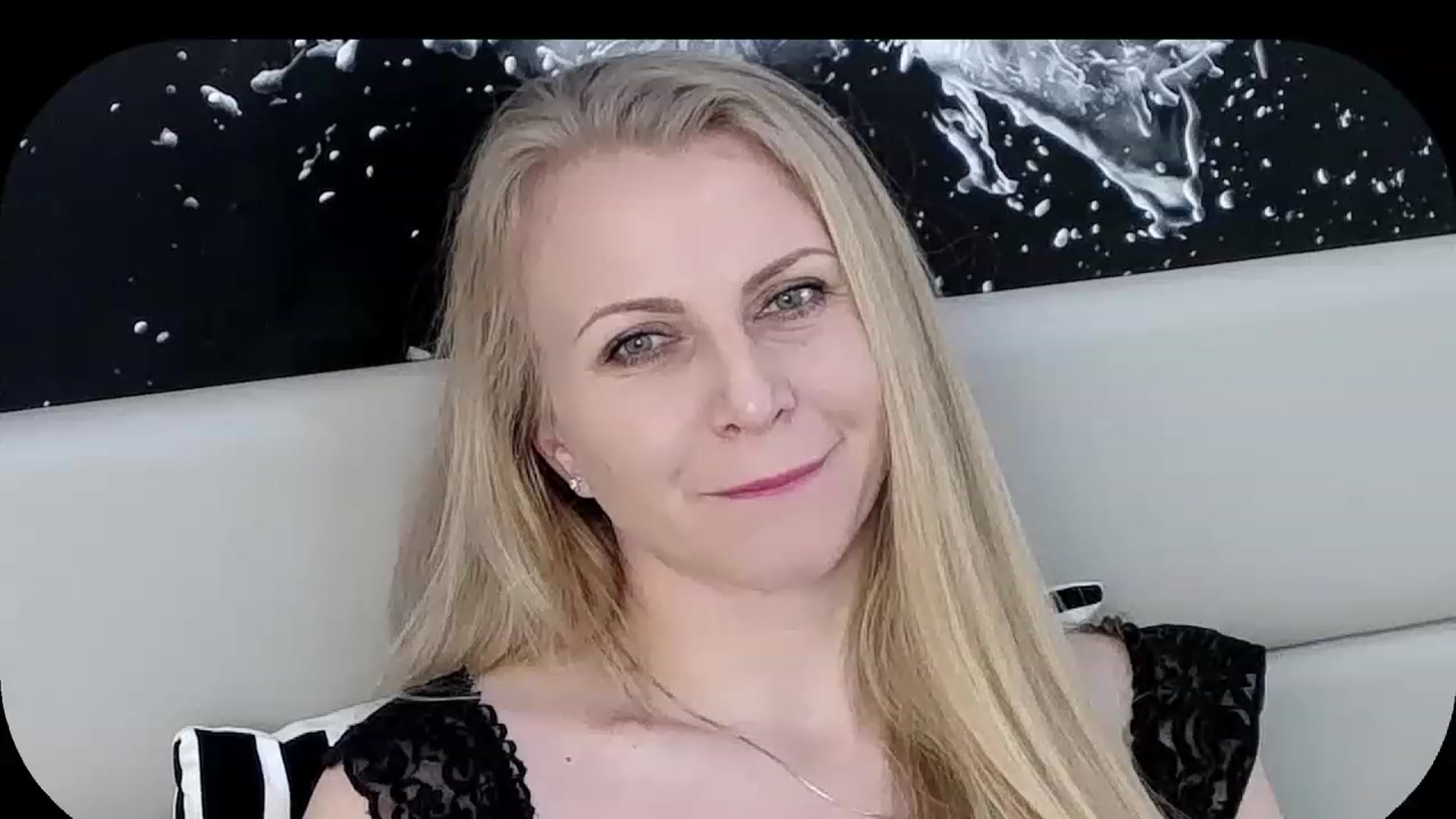 Gallery image thumbnail from Adrianna__K's myfreecams stream on, 01/28/2023, 09:54 image 13 of 20