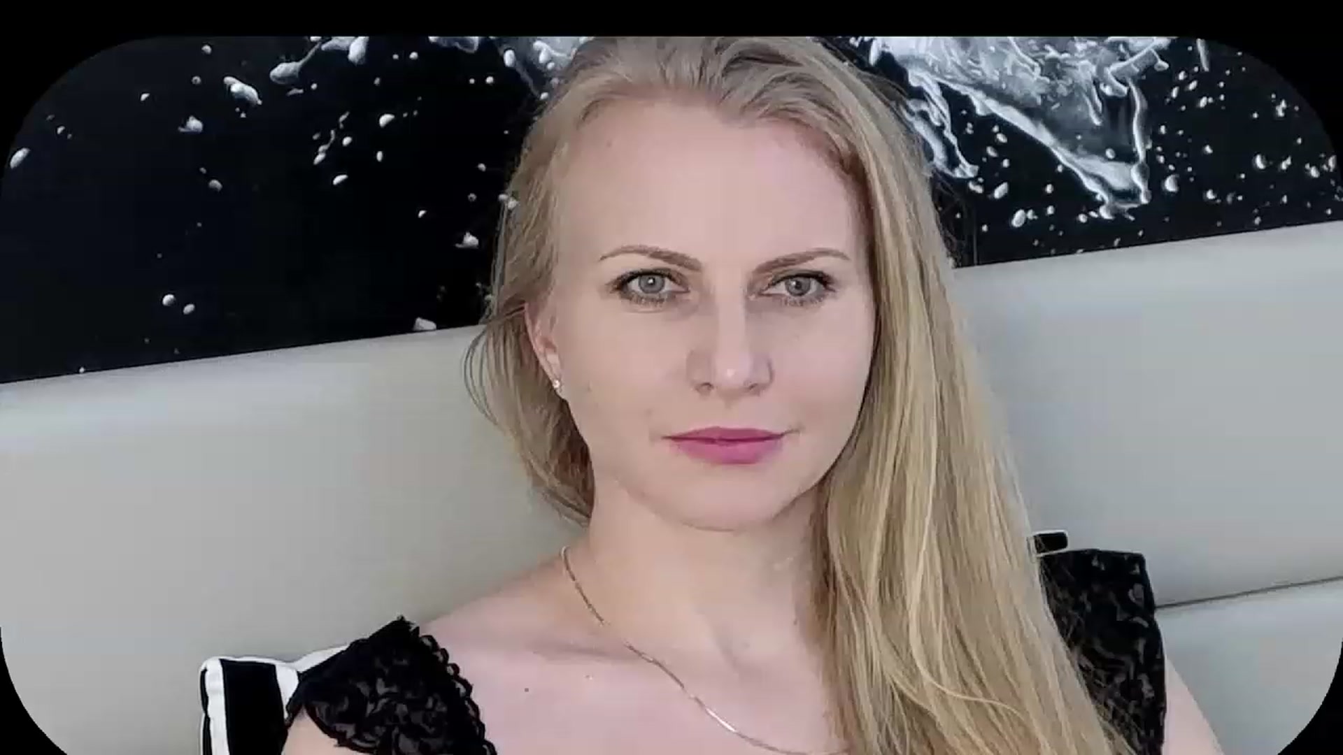 Gallery image thumbnail from Adrianna__K's myfreecams stream on, 01/28/2023, 10:51 image 2 of 20