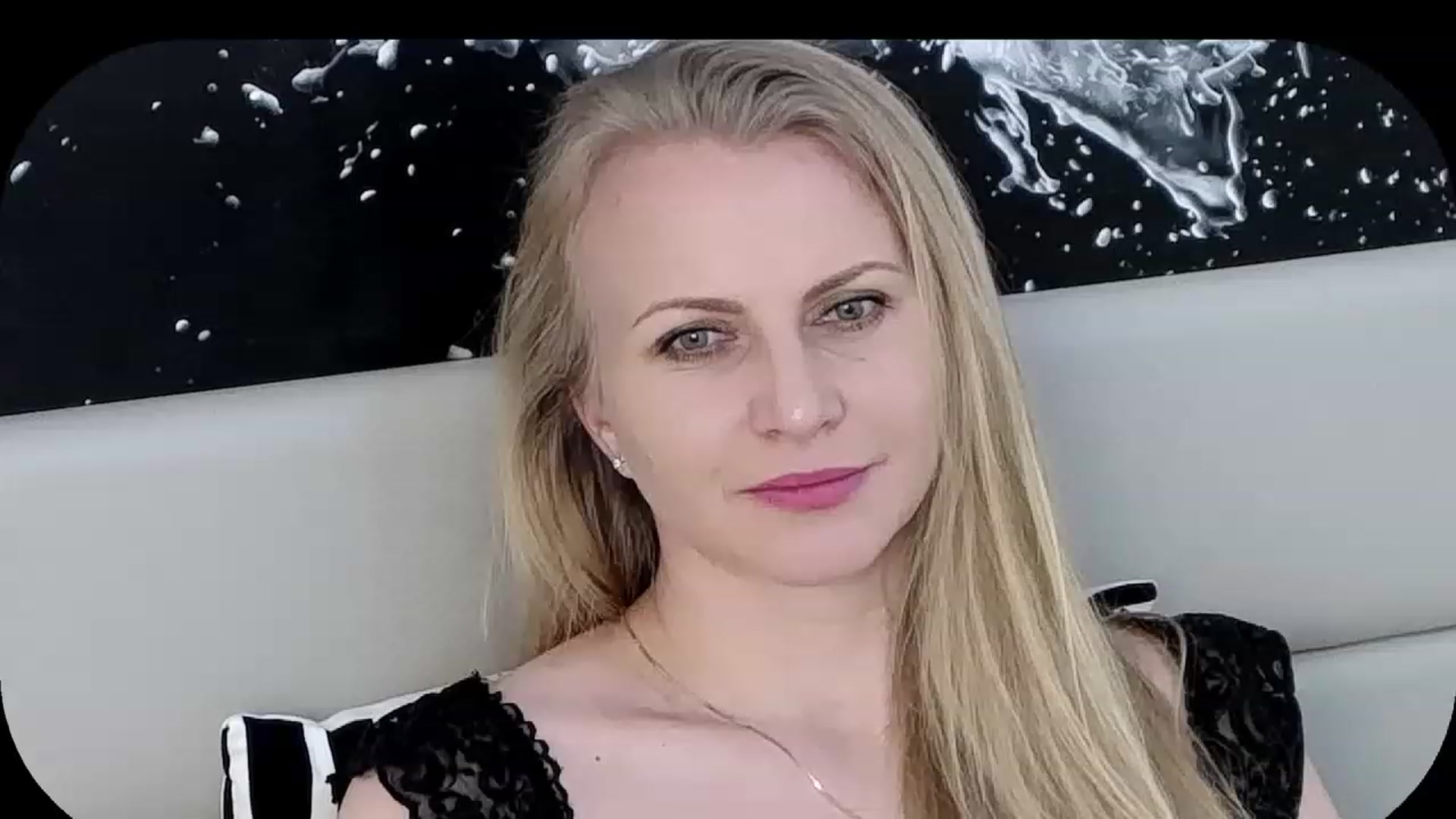 Gallery image thumbnail from Adrianna__K's myfreecams stream on, 01/28/2023, 10:51 image 9 of 20