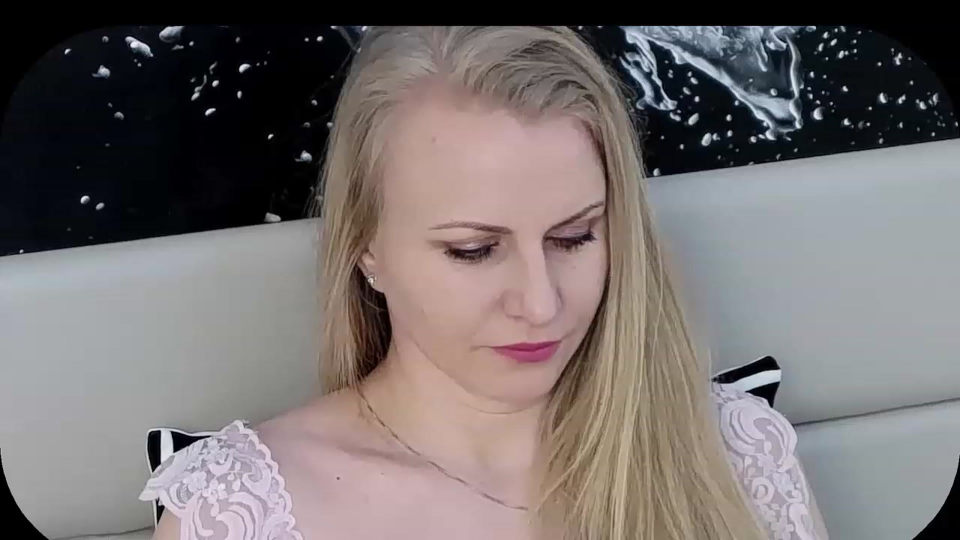 Gallery image thumbnail from Adrianna__K's myfreecams stream on, 02/15/2023, 08:19 image 10 of 20