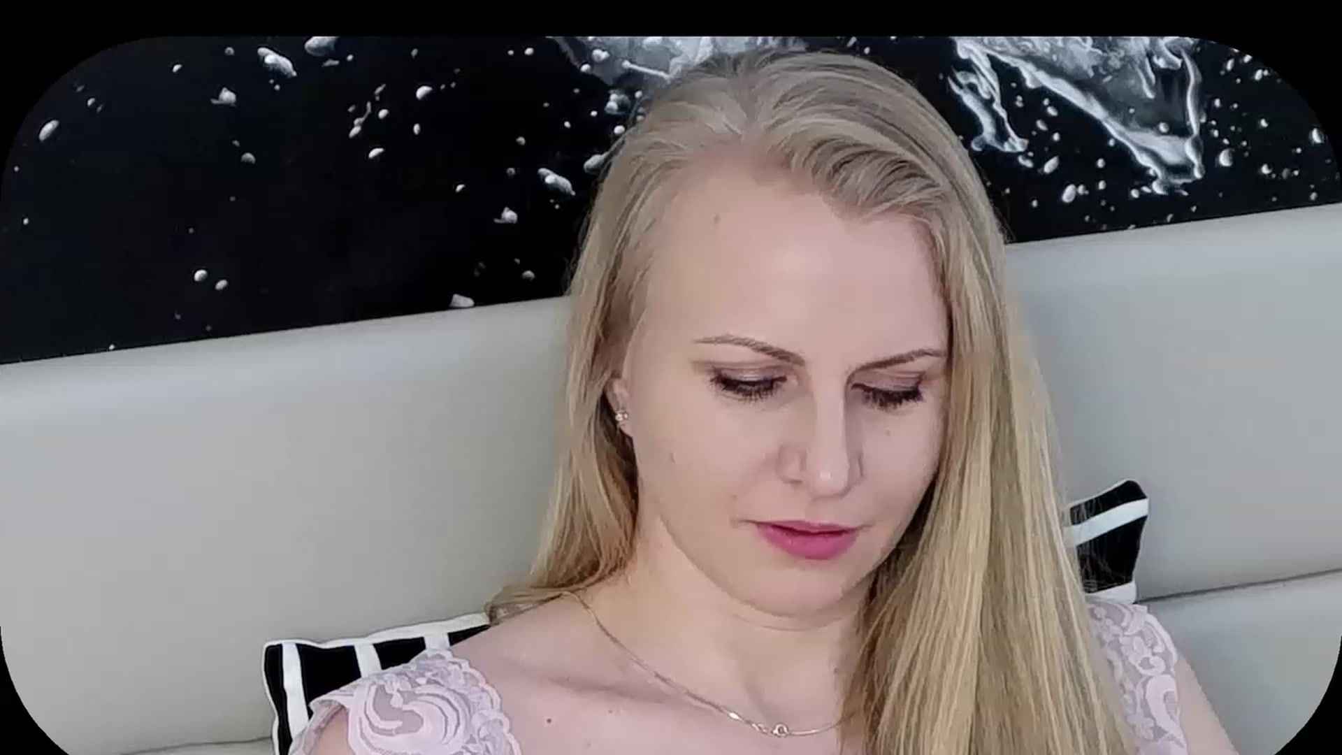 Gallery image thumbnail from Adrianna__K's myfreecams stream on, 02/15/2023, 11:22 image 16 of 20