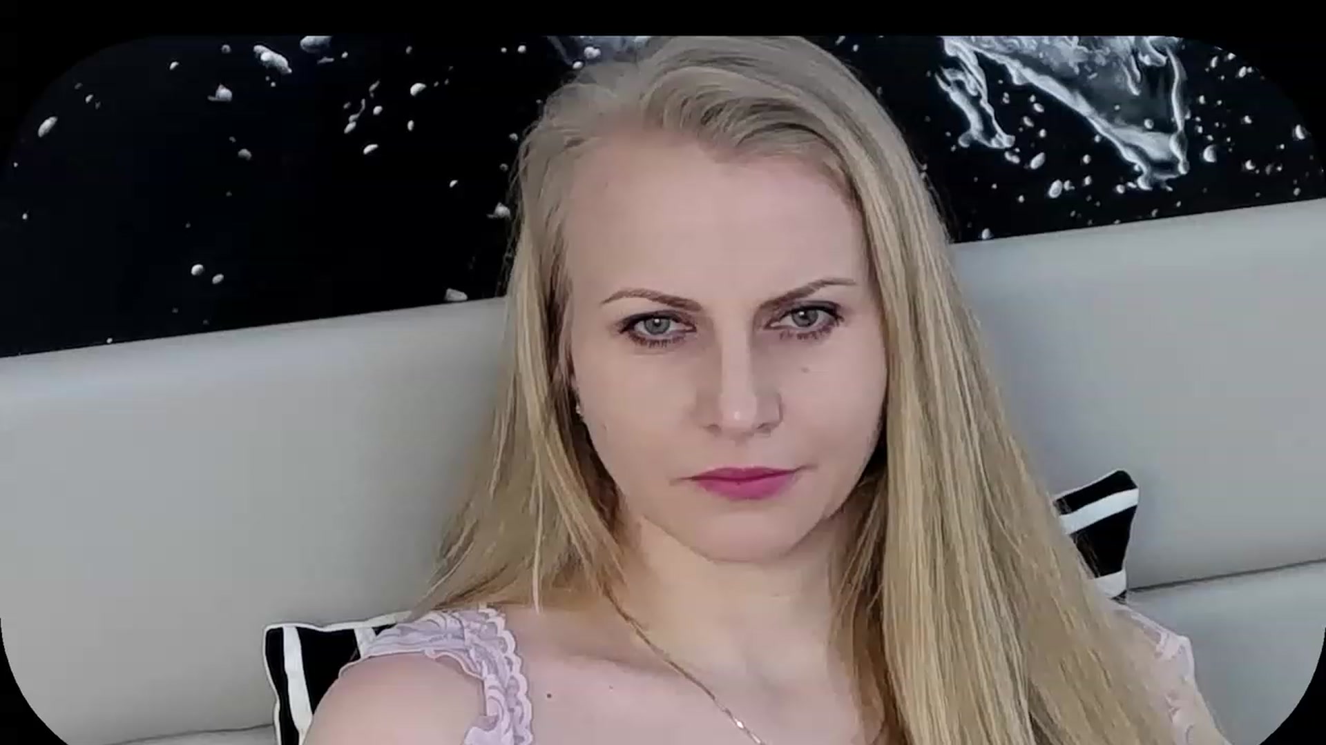 Gallery image thumbnail from Adrianna__K's myfreecams stream on, 02/15/2023, 11:22 image 3 of 20