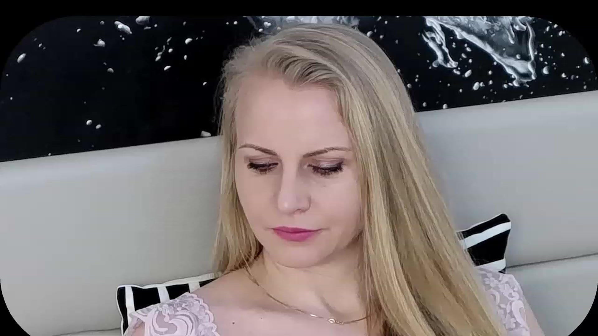 Gallery image thumbnail from Adrianna__K's myfreecams stream on, 02/15/2023, 11:22 image 15 of 20