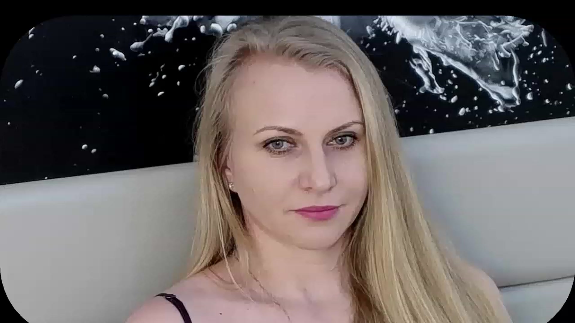 Gallery image thumbnail from Adrianna__K's myfreecams stream on, 02/18/2023, 11:16 image 2 of 20