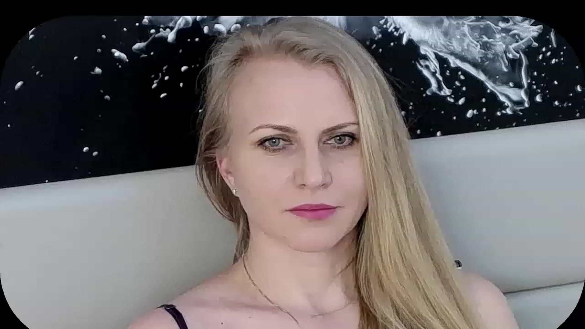 Gallery image thumbnail from Adrianna__K's myfreecams stream on, 02/18/2023, 11:16 image 7 of 20