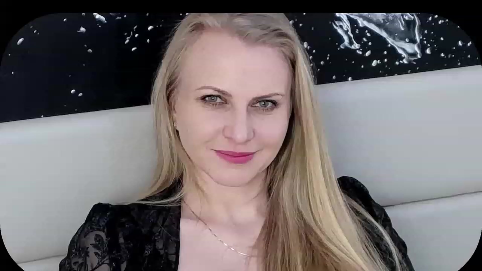 Gallery image thumbnail from Adrianna__K's myfreecams stream on, 02/24/2023, 09:11 image 16 of 20