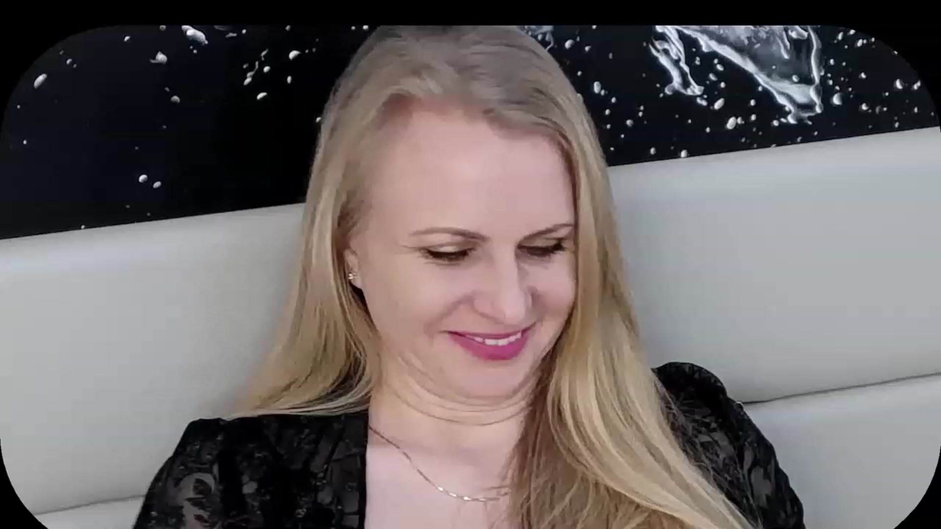 Gallery image thumbnail from Adrianna__K's myfreecams stream on, 02/24/2023, 09:11 image 8 of 20