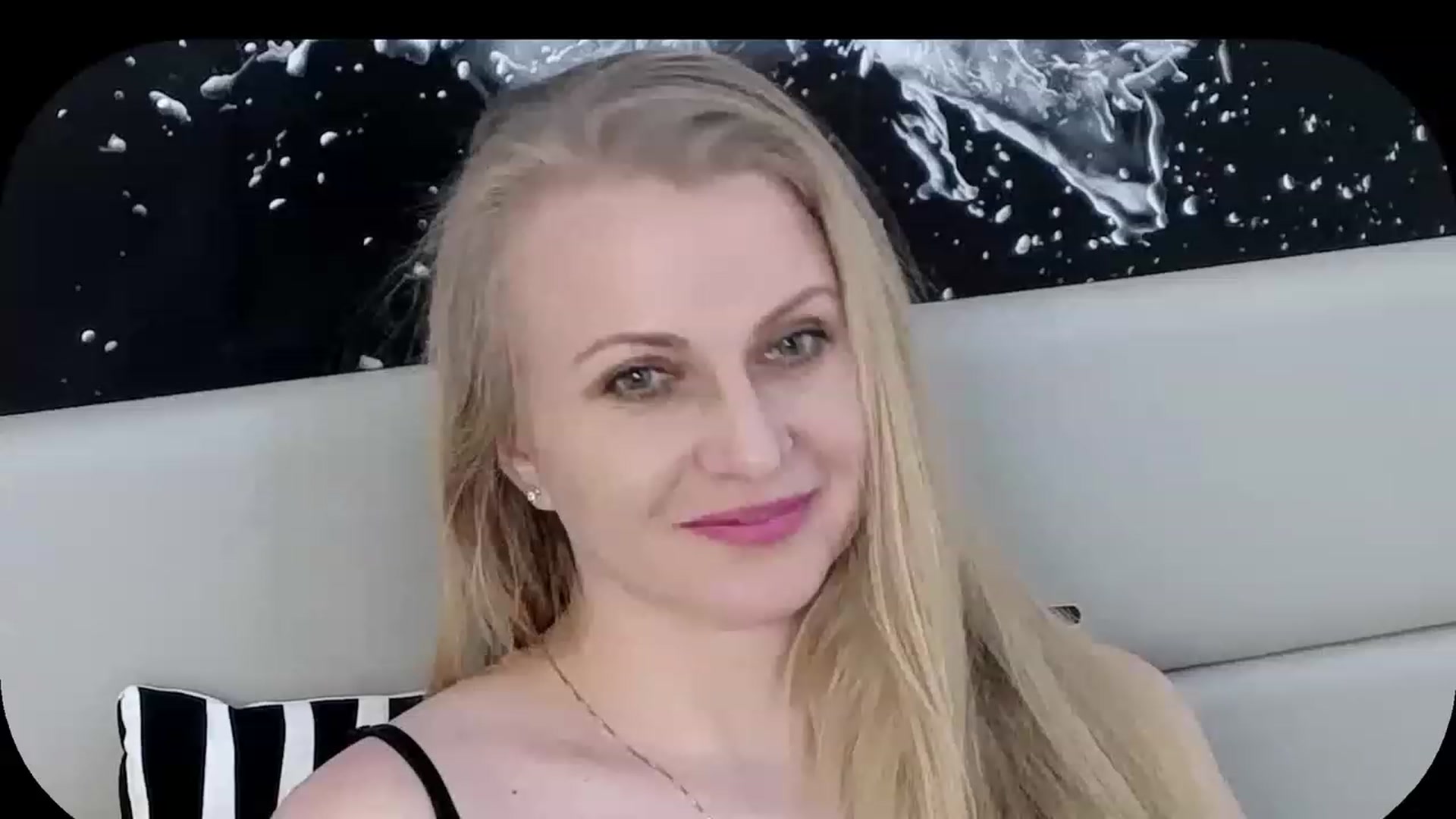 Gallery image thumbnail from Adrianna__K's myfreecams stream on, 02/25/2023, 11:42 image 4 of 20