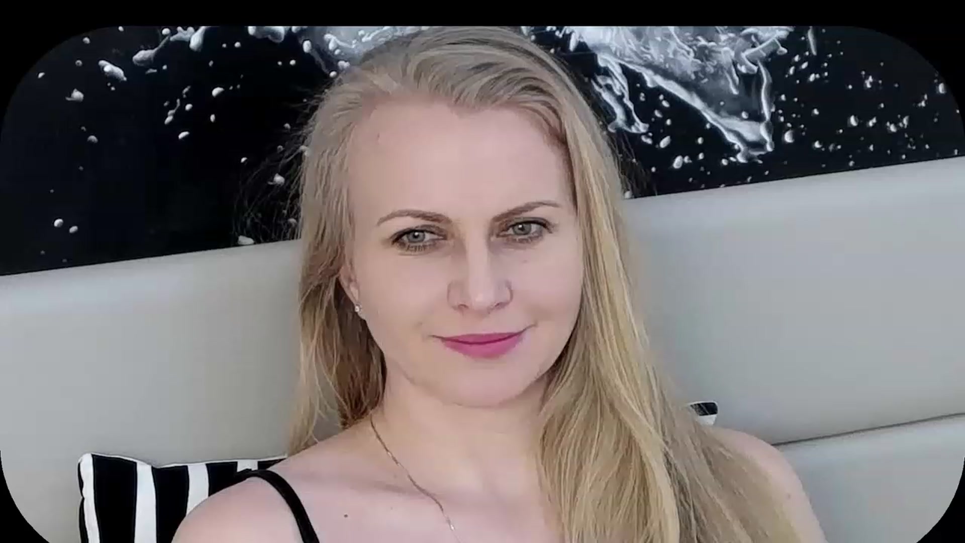 Gallery image thumbnail from Adrianna__K's myfreecams stream on, 02/25/2023, 11:42 image 2 of 20