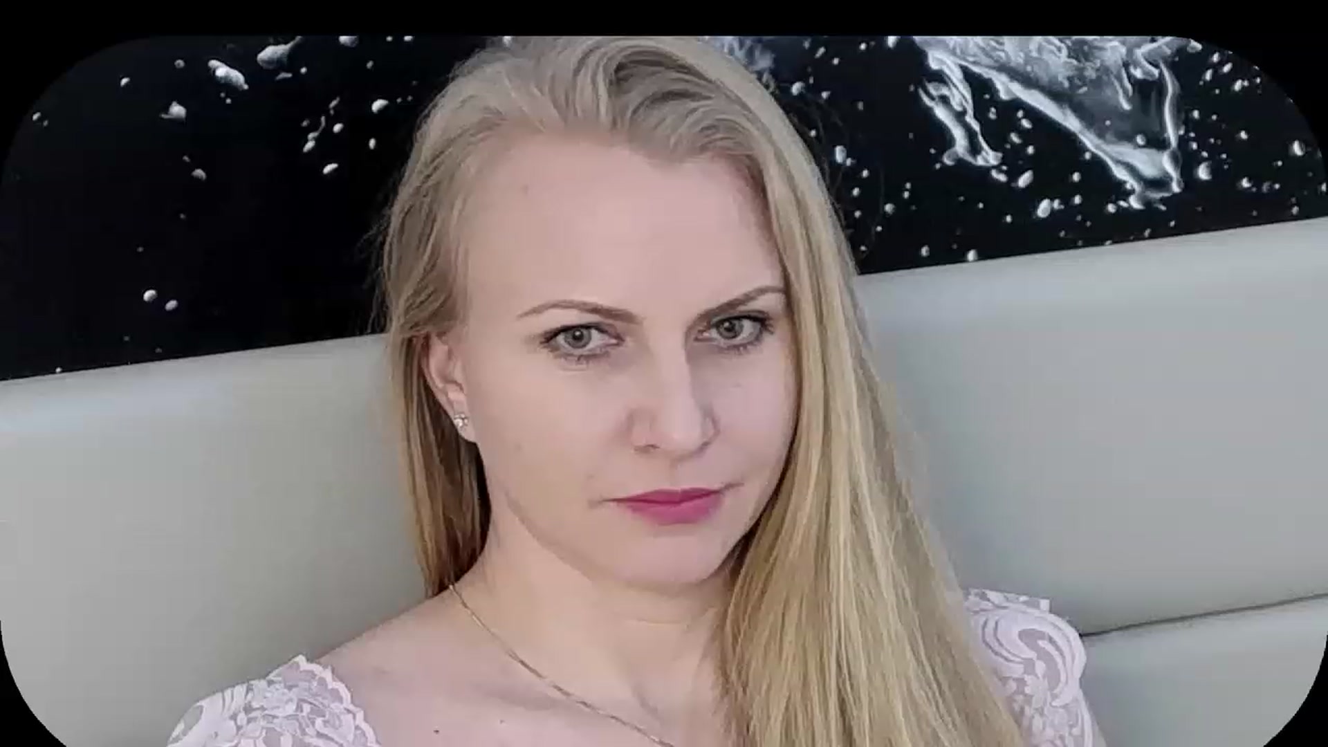 Gallery image thumbnail from Adrianna__K's myfreecams stream on, 03/11/2023, 11:34 image 3 of 20