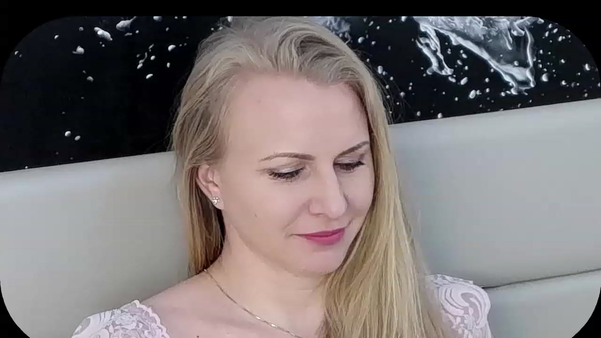 Gallery image thumbnail from Adrianna__K's myfreecams stream on, 03/11/2023, 11:34 image 4 of 20