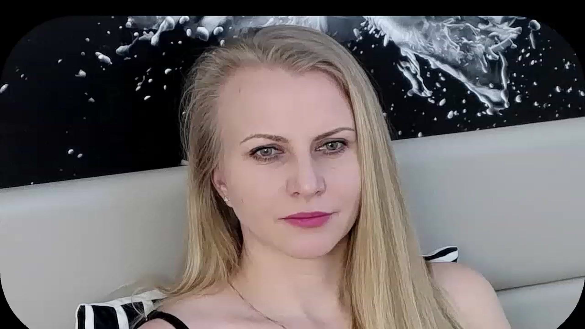 Gallery image thumbnail from Adrianna__K's myfreecams stream on, 03/14/2023, 11:15 image 5 of 20