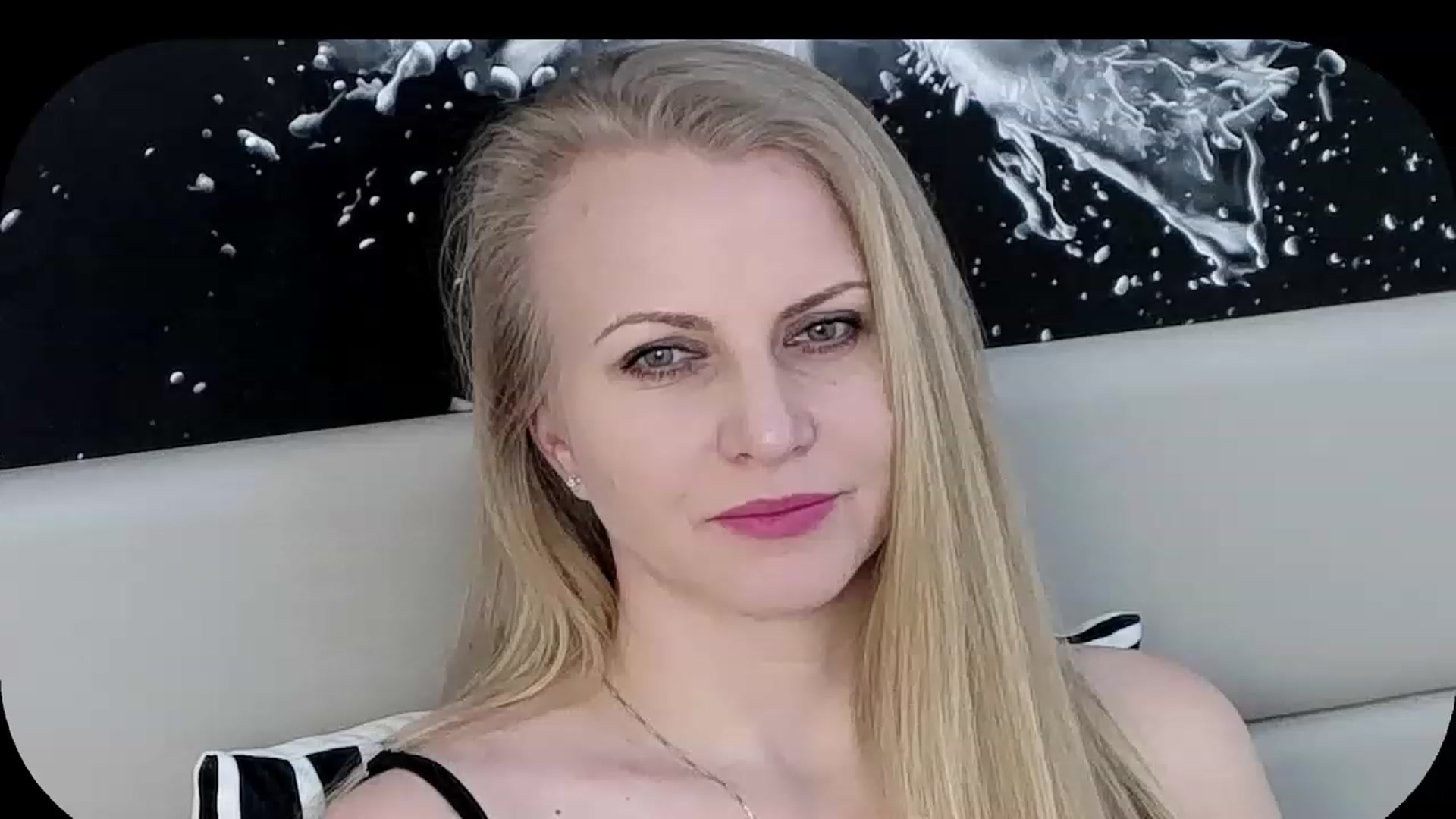 Gallery image thumbnail from Adrianna__K's myfreecams stream on, 03/14/2023, 11:15 image 2 of 20