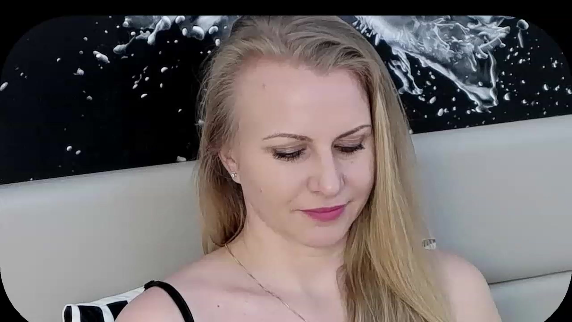 Gallery image thumbnail from Adrianna__K's myfreecams stream on, 03/14/2023, 11:15 image 15 of 20