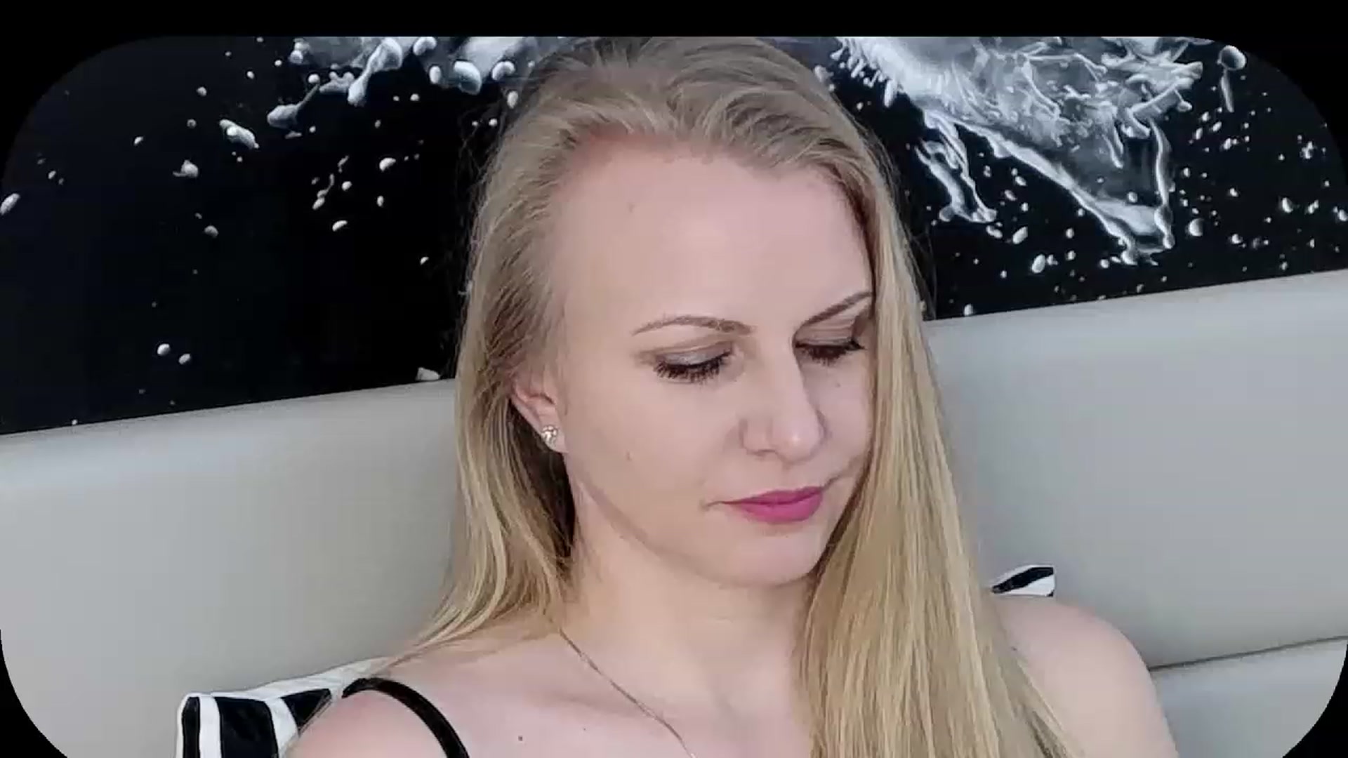 Gallery image thumbnail from Adrianna__K's myfreecams stream on, 03/14/2023, 11:15 image 3 of 20