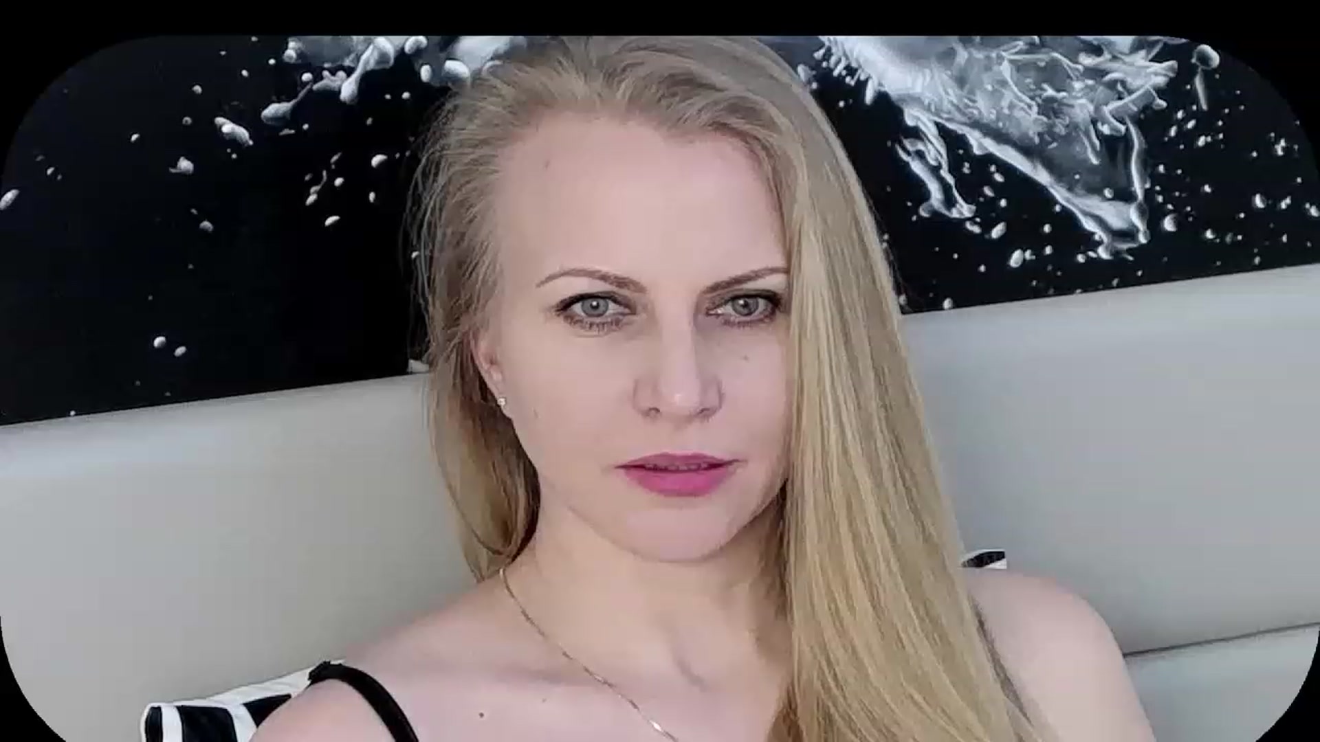 Gallery image thumbnail from Adrianna__K's myfreecams stream on, 03/14/2023, 11:15 image 12 of 20