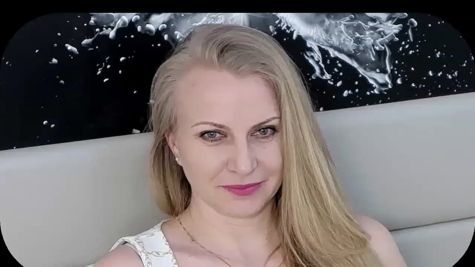 Gallery image thumbnail from Adrianna__K's myfreecams stream on, 03/15/2023, 09:32 image 5 of 20