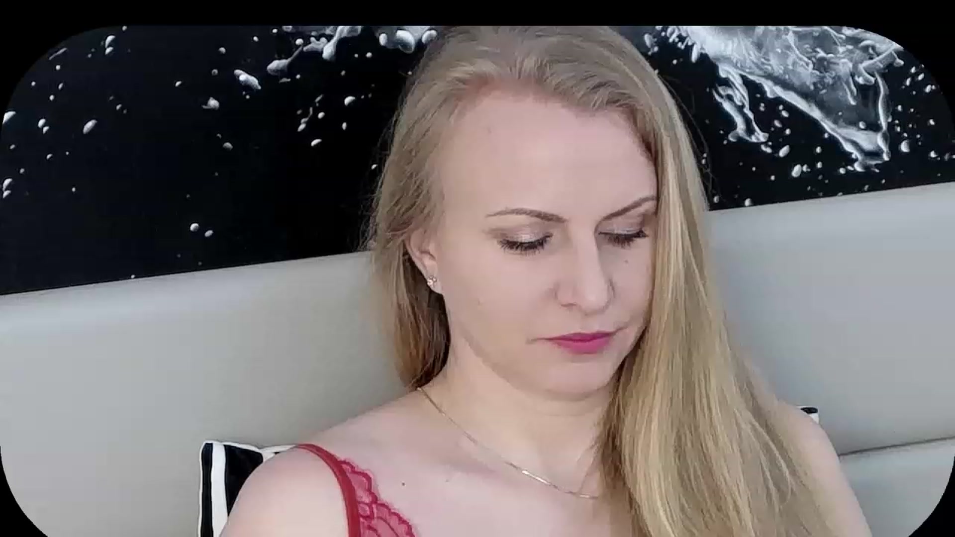 Gallery image thumbnail from Adrianna__K's myfreecams stream on, 03/20/2023, 08:00 image 12 of 20