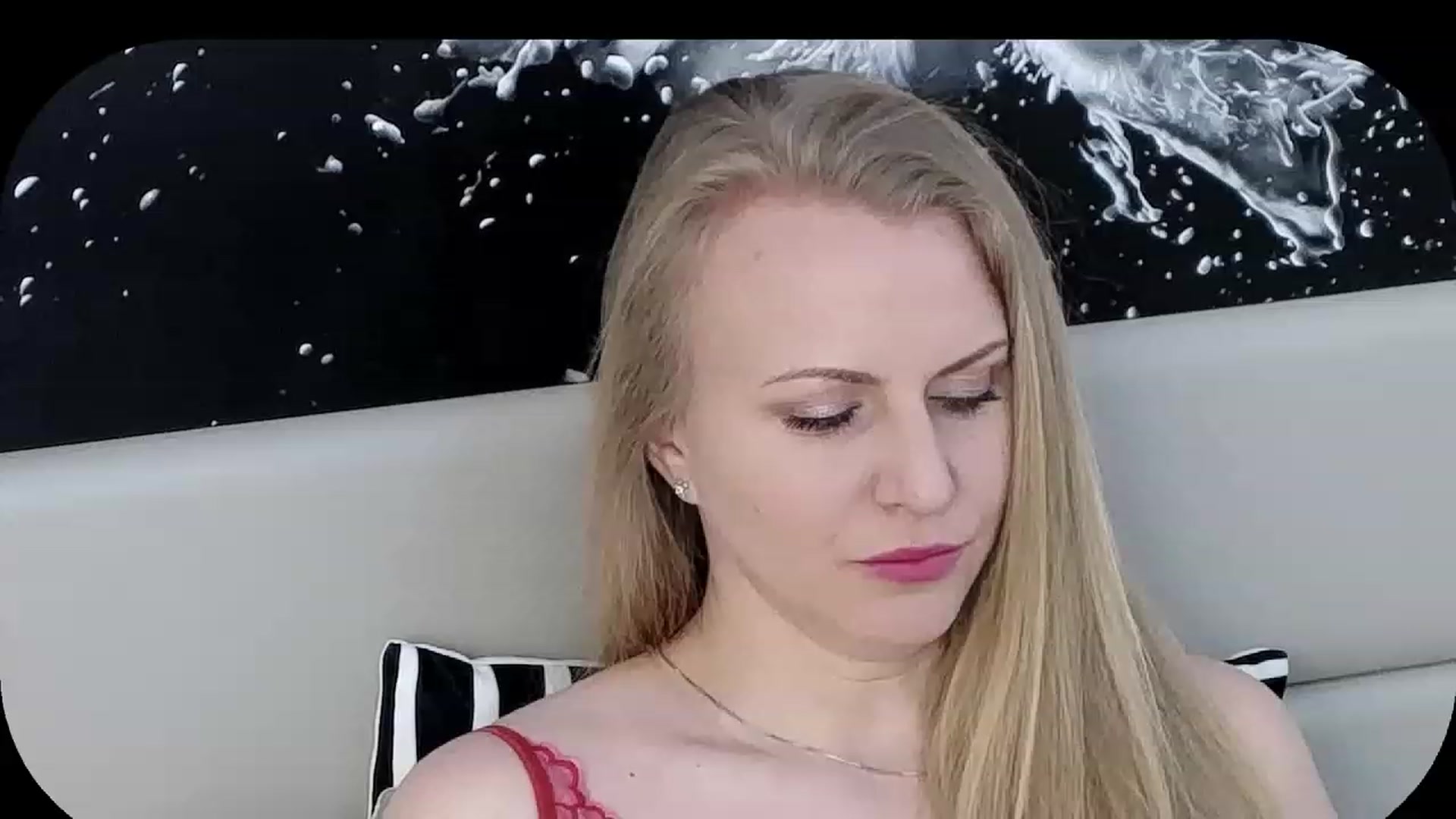 Gallery image thumbnail from Adrianna__K's myfreecams stream on, 03/20/2023, 08:00 image 3 of 20