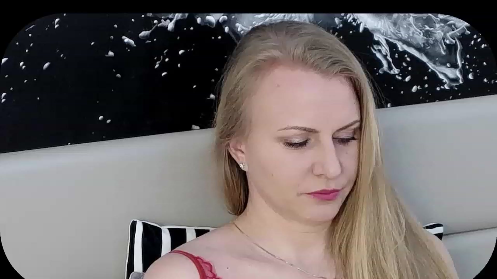 Gallery image thumbnail from Adrianna__K's myfreecams stream on, 03/20/2023, 08:00 image 9 of 20