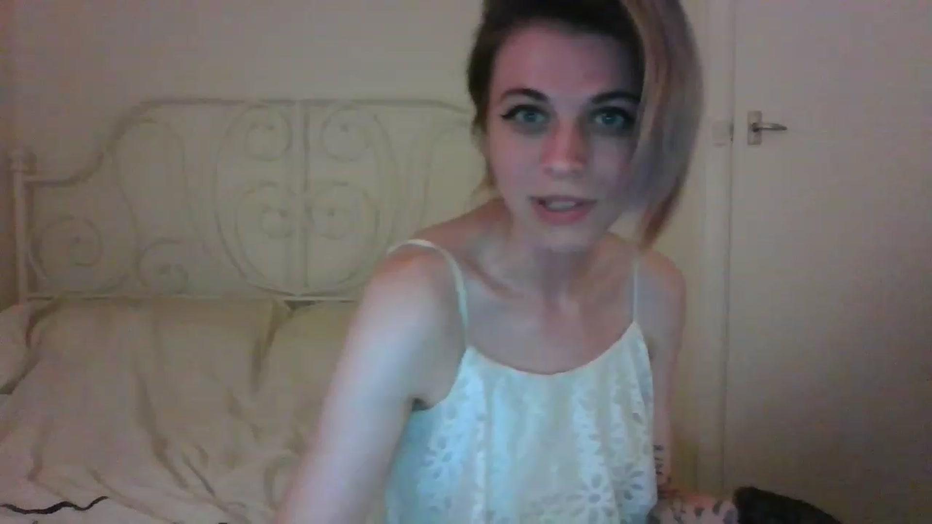 Gallery image thumbnail from AdyHDee's myfreecams stream on, 01/02/2023, 13:12 image 19 of 20